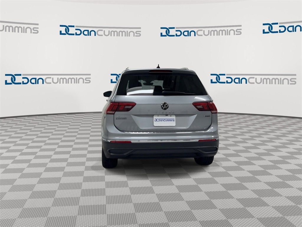 2023 Volkswagen Tiguan SE