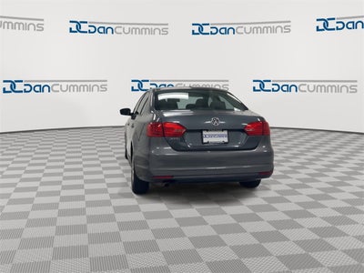 2011 Volkswagen Jetta Base