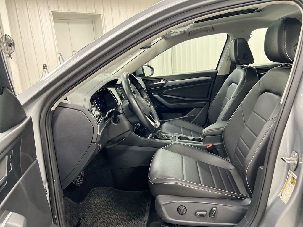 2023 Volkswagen Jetta SE