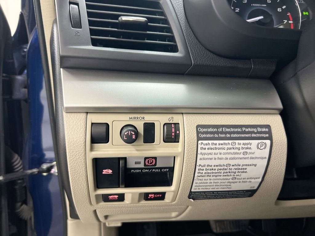 2011 Subaru Legacy 2.5i Prem AWP