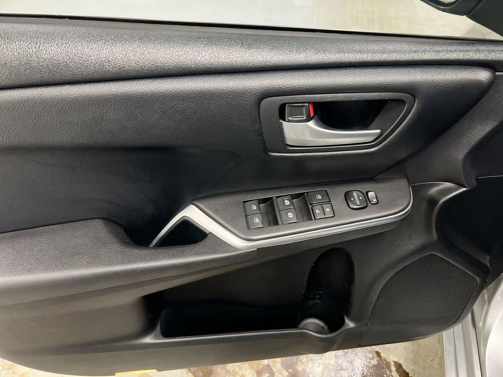 2017 Toyota Camry XLE