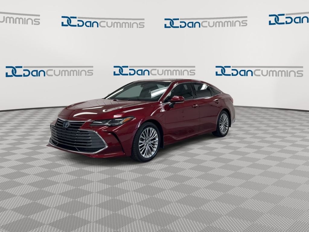 2022 Toyota Avalon Hybrid Limited
