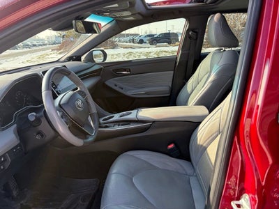 2022 Toyota Avalon Hybrid Limited