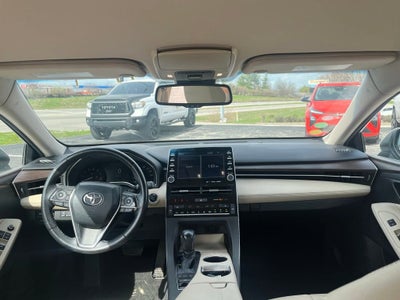 2020 Toyota Avalon XLE