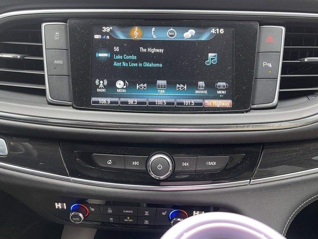 2019 Buick Enclave Essence