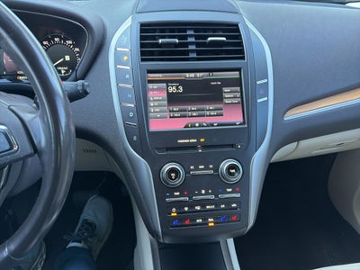 2015 Lincoln MKC Base