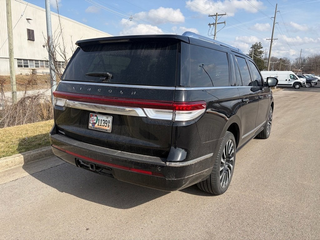 2023 Lincoln Navigator L Black Label