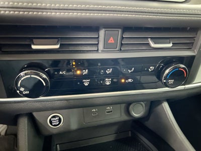 2022 Nissan Rogue S