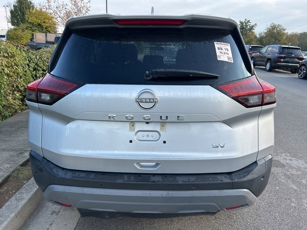 2022 Nissan Rogue SV