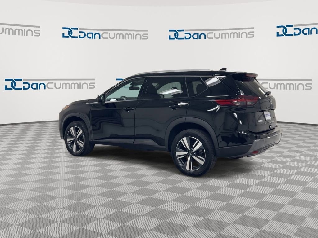 2024 Nissan Rogue SL