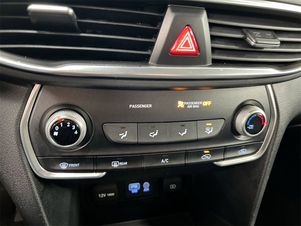 2019 Hyundai Santa Fe SE