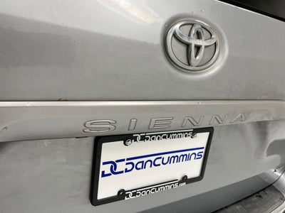 2011 Toyota Sienna SE