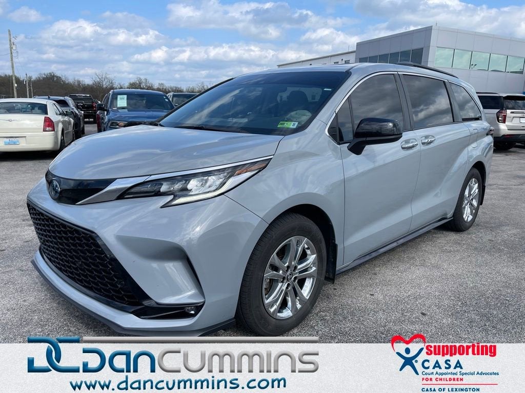 2023 Toyota Sienna XSE