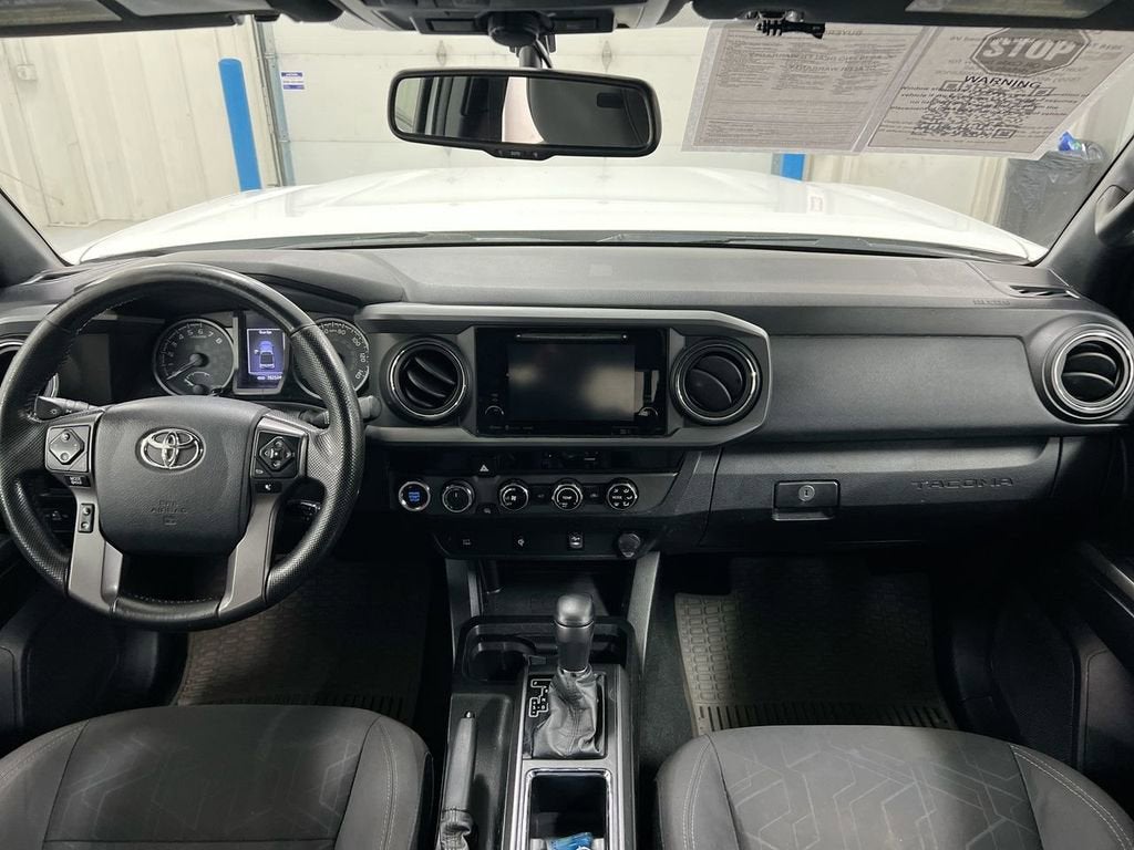 2016 Toyota Tacoma SR