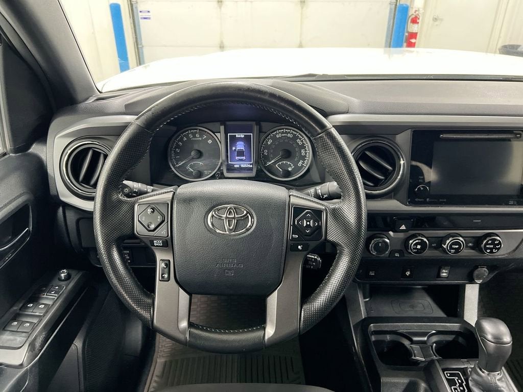 2016 Toyota Tacoma SR