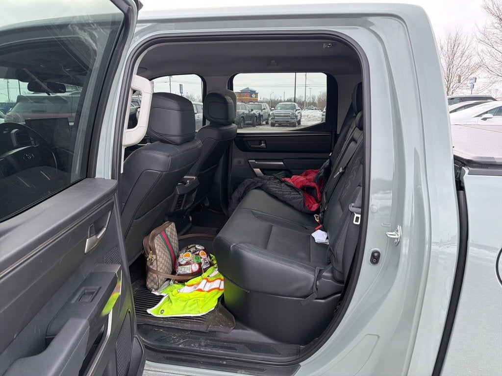 2024 Toyota Tundra 4WD SR5