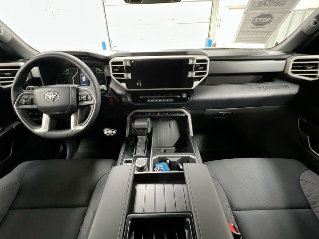 2025 Toyota Tundra 4WD SR