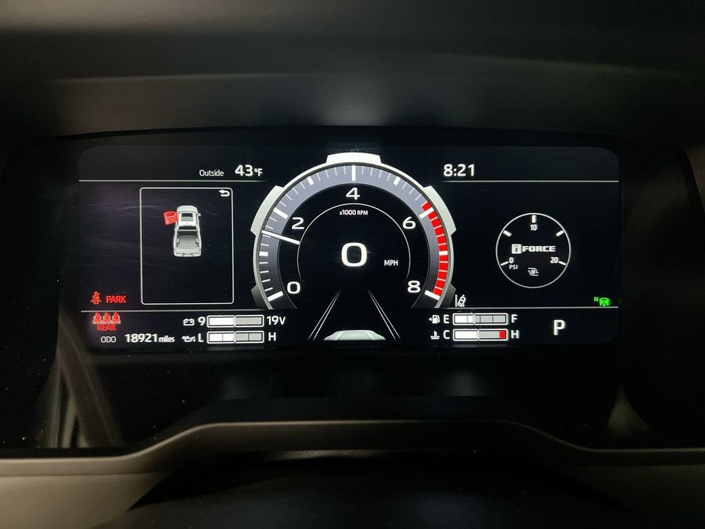 2025 Toyota Tundra 4WD Platinum