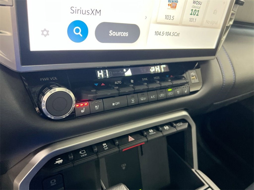 2025 Toyota Tundra 4WD Platinum