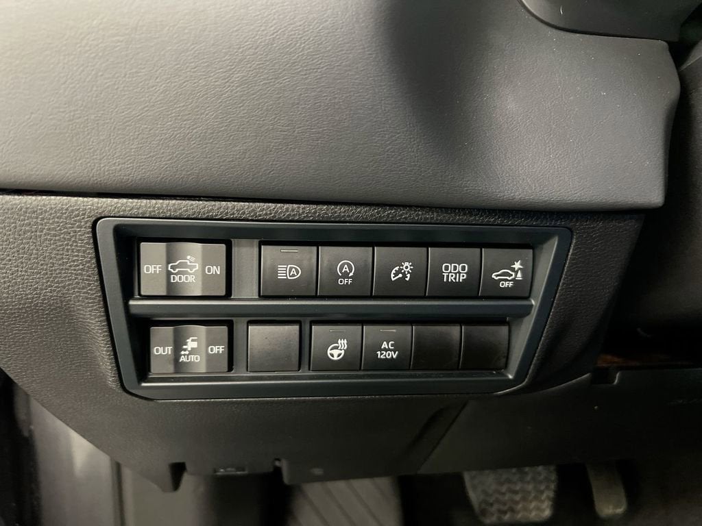 2025 Toyota Tundra 4WD Platinum