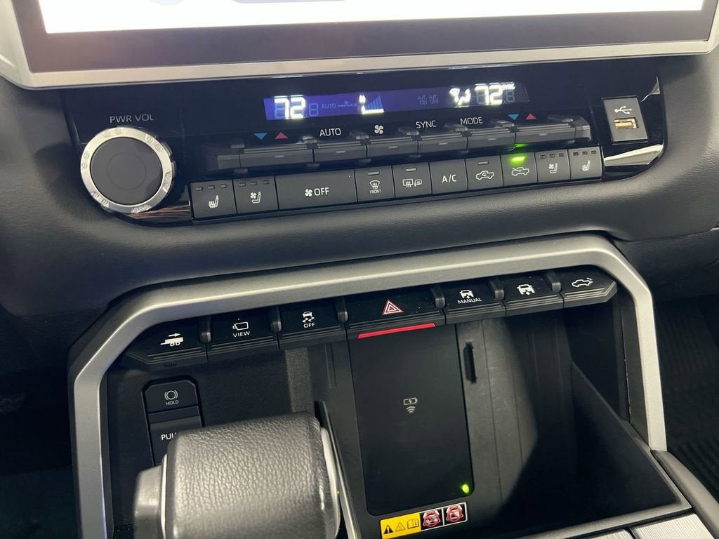 2025 Toyota Tundra 4WD Platinum