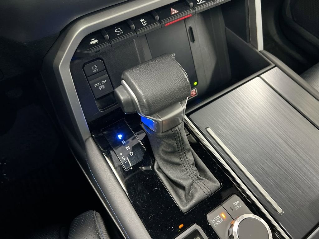 2025 Toyota Tundra 4WD Platinum