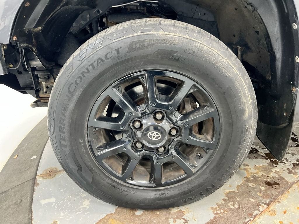 2014 Toyota Tundra 4WD Truck SR