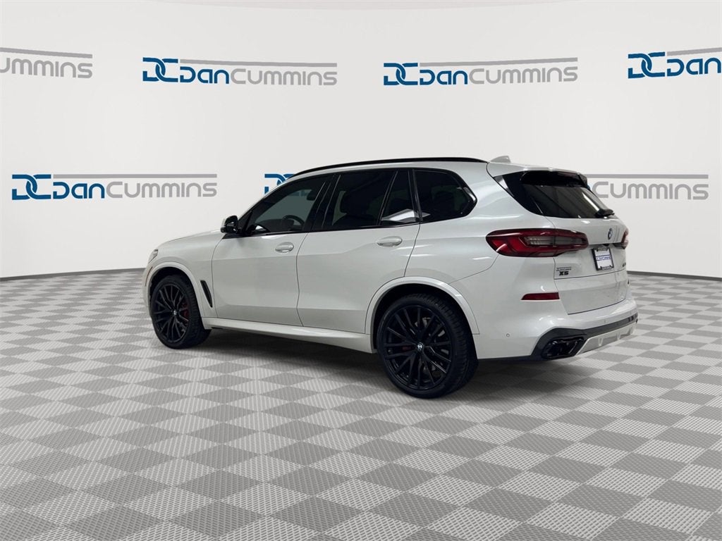 2022 BMW X5 M50i