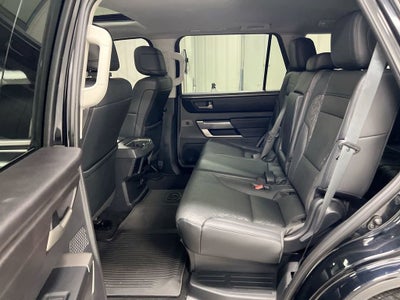 2024 Toyota Sequoia SR5