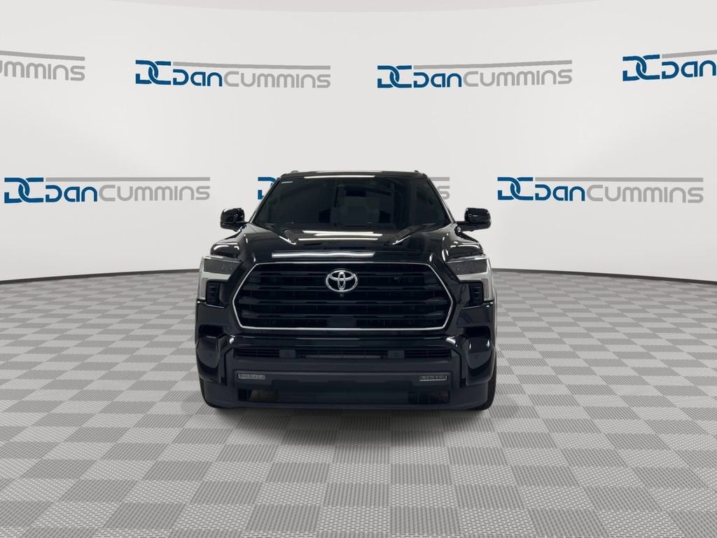2024 Toyota Sequoia SR5
