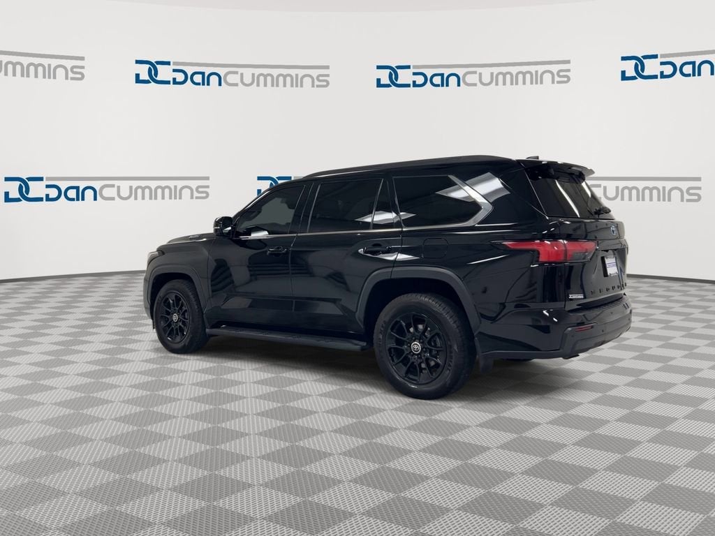 2024 Toyota Sequoia SR5