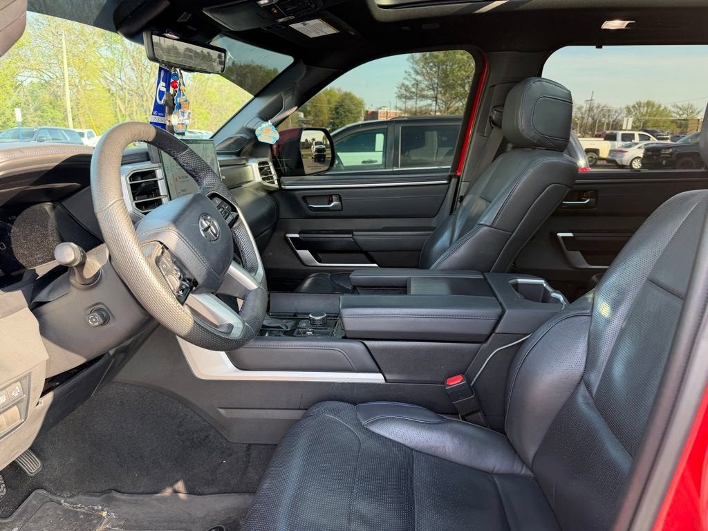 2023 Toyota Sequoia SR5