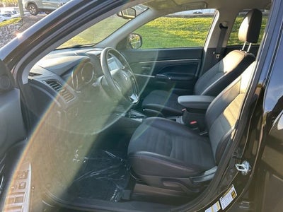 2025 Mitsubishi Outlander Sport S