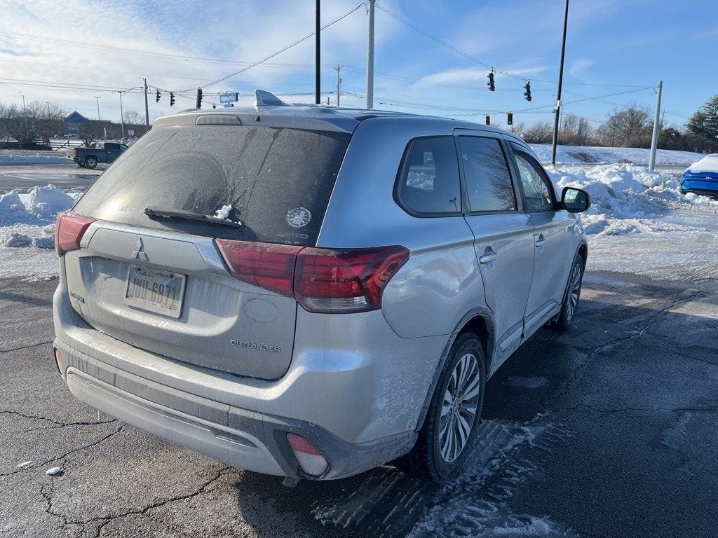 2019 Mitsubishi Outlander ES