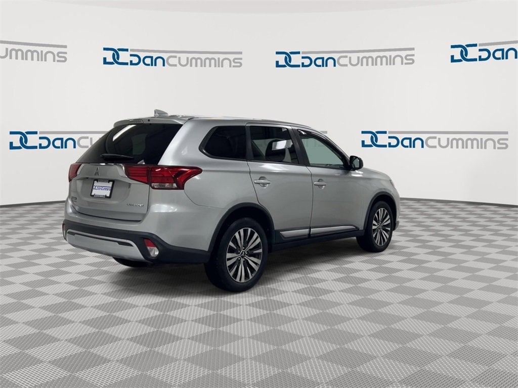 2019 Mitsubishi Outlander ES