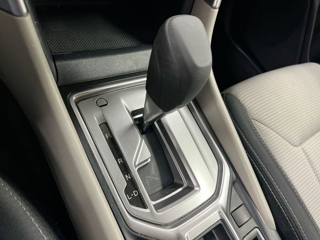 2023 Subaru Forester Base