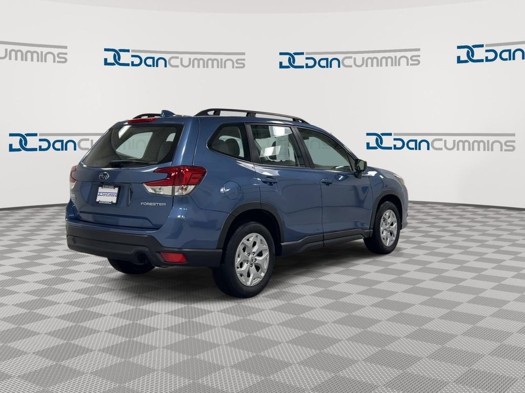 2023 Subaru Forester Base