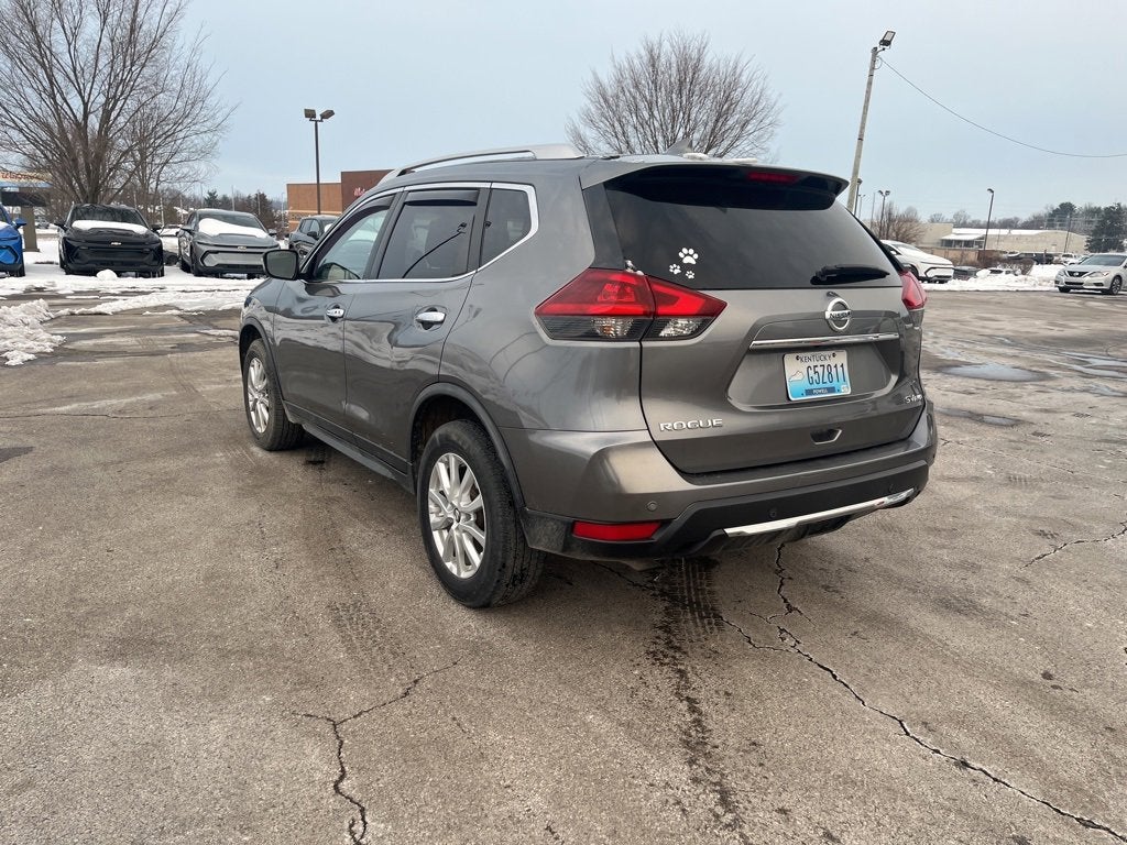 2020 Nissan Rogue SV