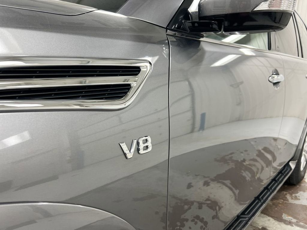 2017 Nissan Armada SV