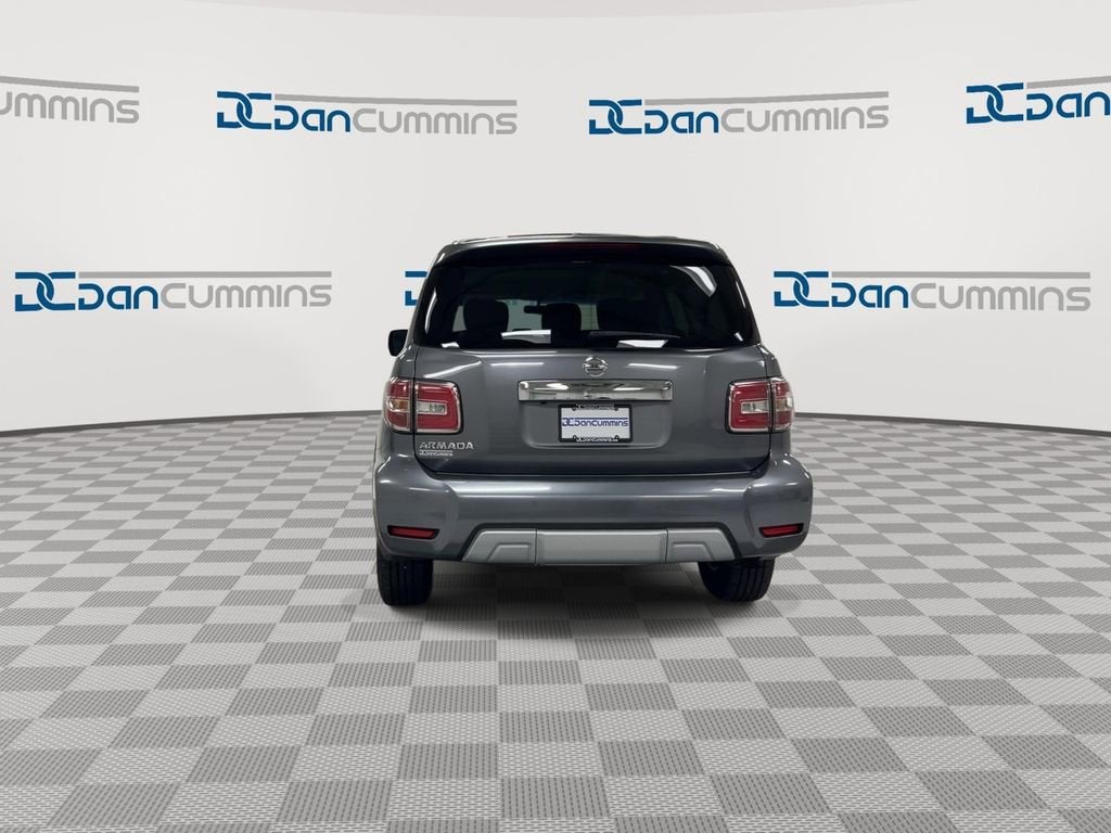 2017 Nissan Armada SV