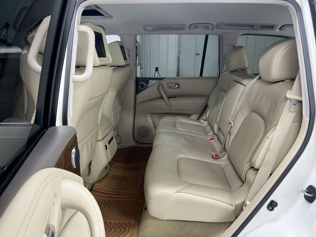 2016 INFINITI QX80 Base