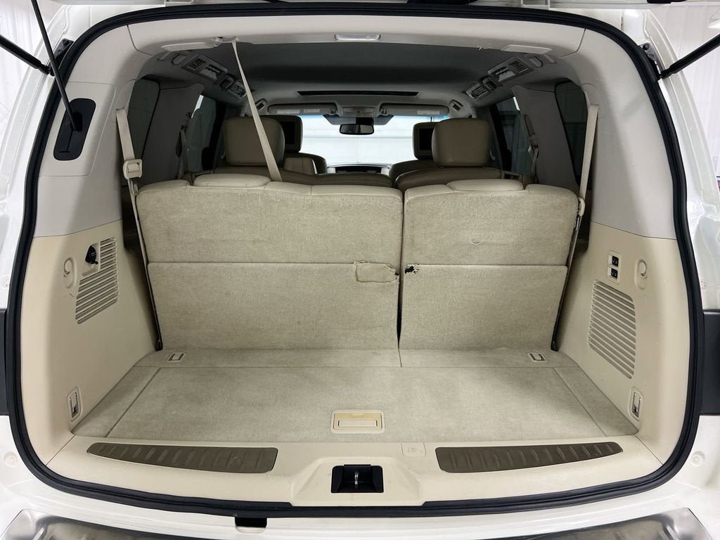 2016 INFINITI QX80 Base