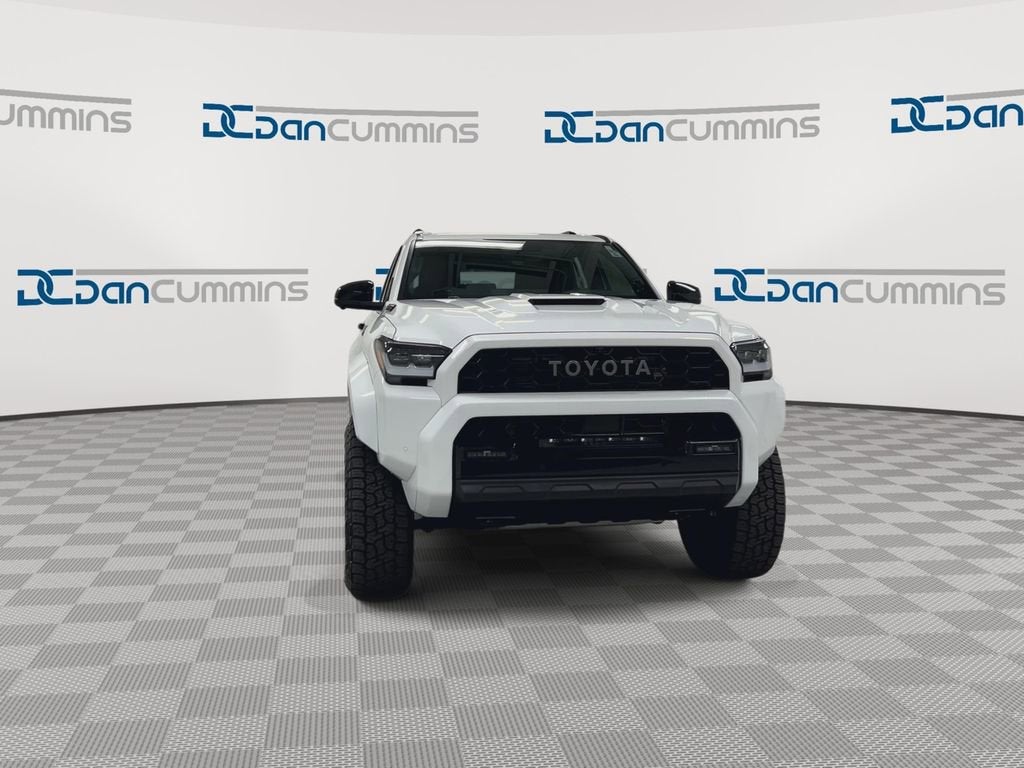 2025 Toyota 4Runner Hybrid TRD Off Road