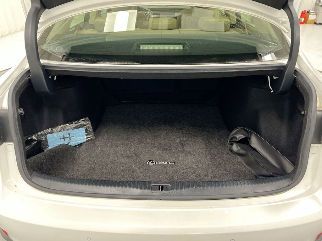 2018 Lexus IS IS 300