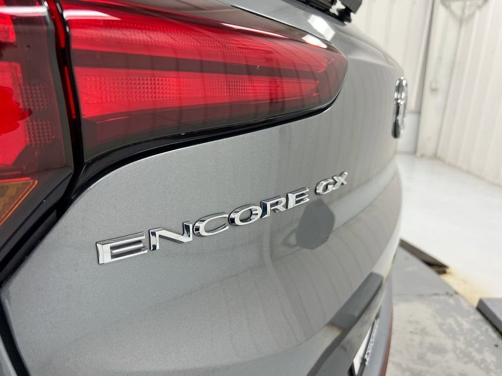 2022 Buick Encore GX Select