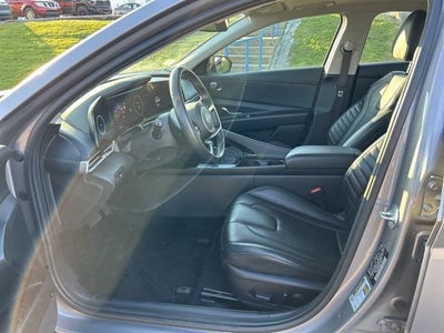 2024 Hyundai Elantra Limited