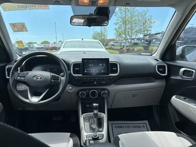 2025 Hyundai Venue SEL