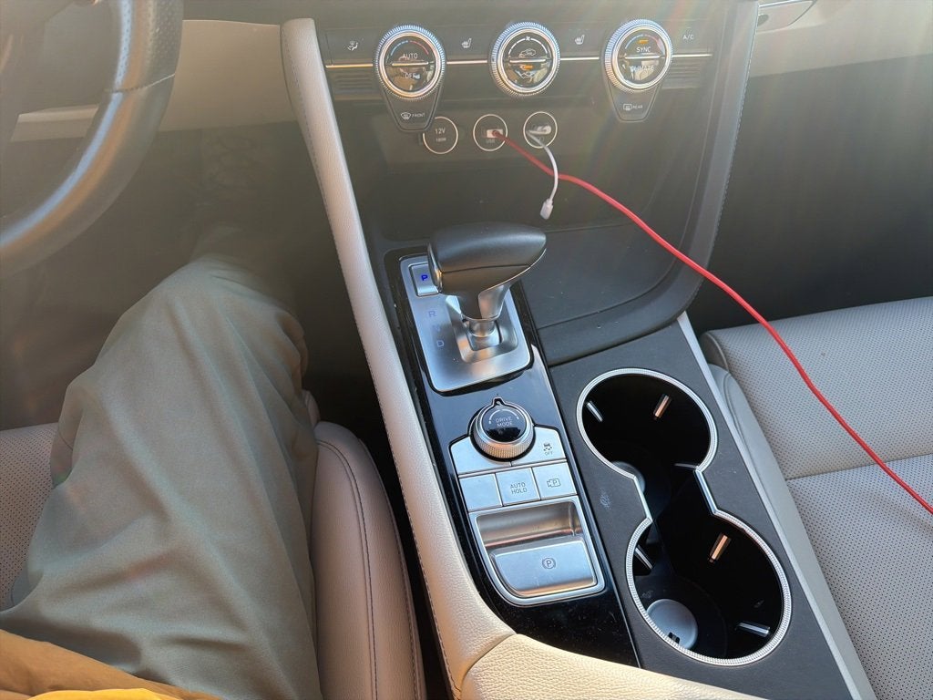 2023 Genesis G70 2.0T