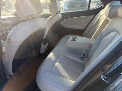 2023 Genesis G70 2.0T