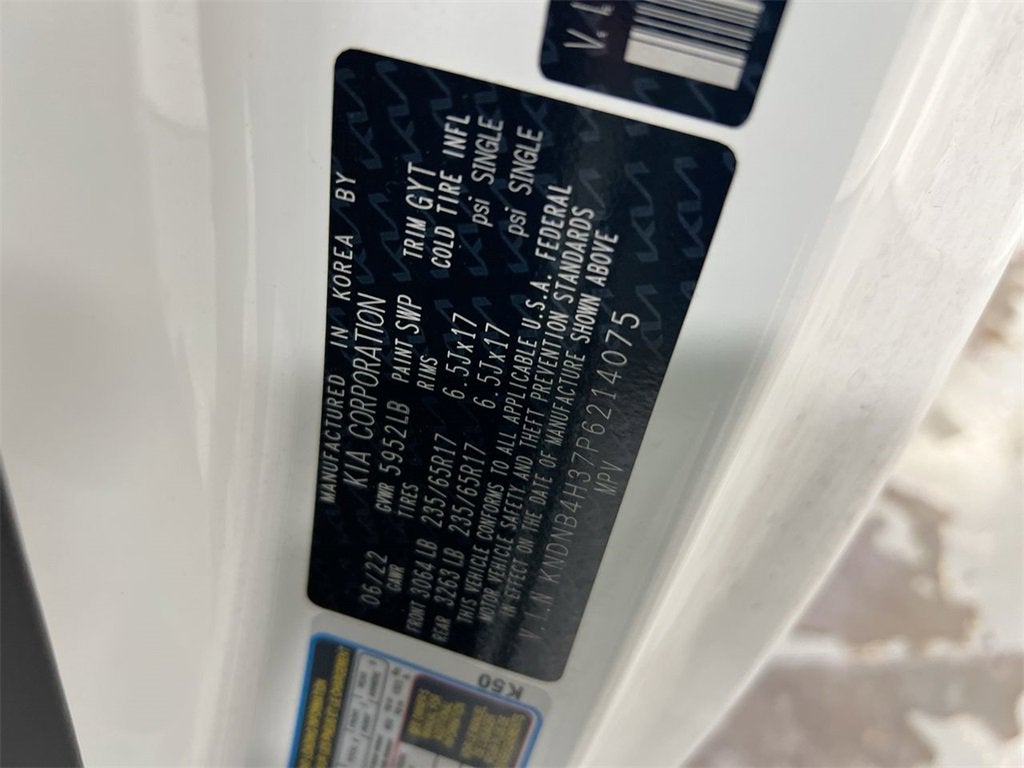 2023 Kia Carnival LX